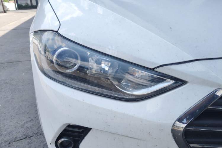 Used Hyundai Elantra (6th Generation / Lingdong) 2018 1.4T Dual-Clutch Xuan Dong · Dynamic Edition Right Front Headlight