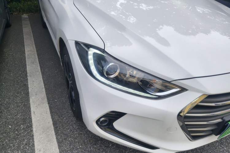 Used Hyundai Elantra (6th Generation / Lingdong) 2018 1.4T Dual-Clutch Xuan Dong · Dynamic Edition Right Front Headlight
