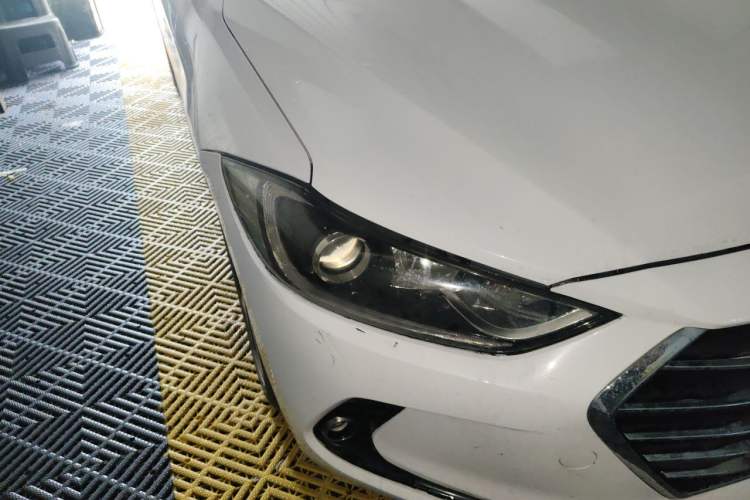 Used Hyundai Elantra (6th Generation / Lingdong) 2018 1.4T Dual-Clutch Xuan Dong · Dynamic Edition Right Front Headlight