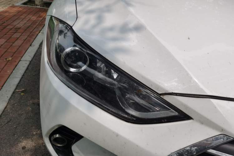 Used Hyundai Elantra (6th Generation / Lingdong) 2018 1.4T Dual-Clutch Xuan Dong · Dynamic Edition Right Front Headlight
