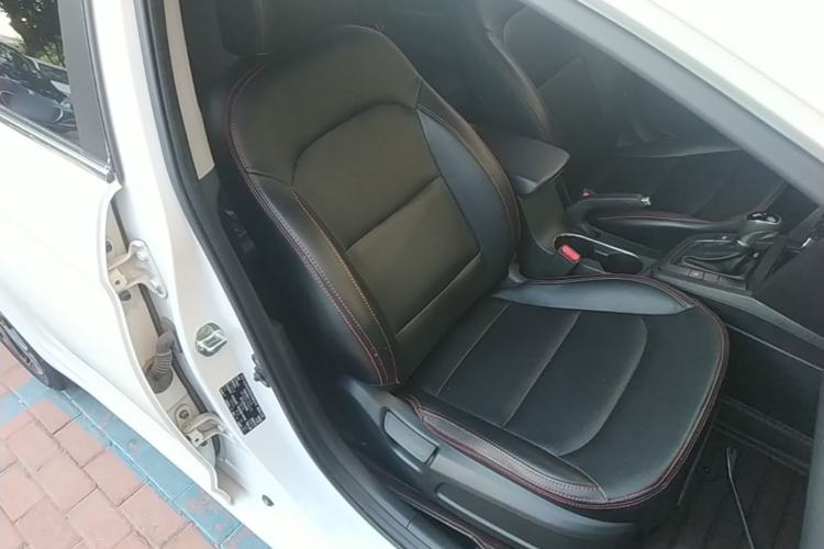 Used Hyundai Elantra (6th Generation / Lingdong) 2018 1.4T Dual-Clutch Xuan Dong · Dynamic Edition Right Front Seat
