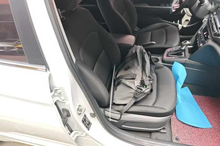 Used Hyundai Elantra (6th Generation / Lingdong) 2018 1.4T Dual-Clutch Xuan Dong · Dynamic Edition Right Front Seat