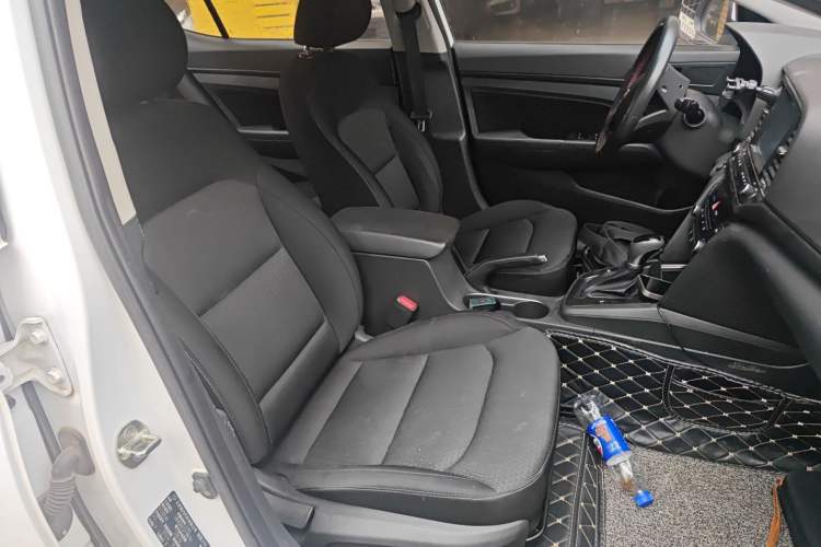 Used Hyundai Elantra (6th Generation / Lingdong) 2018 1.4T Dual-Clutch Xuan Dong · Dynamic Edition Right Front Seat