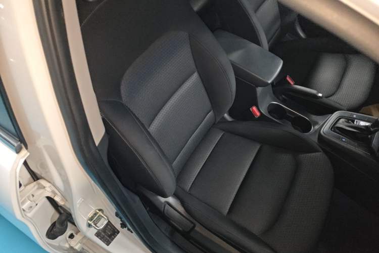Used Hyundai Elantra (6th Generation / Lingdong) 2018 1.4T Dual-Clutch Xuan Dong · Dynamic Edition Right Front Seat