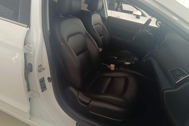 Used Hyundai Elantra (6th Generation / Lingdong) 2018 1.4T Dual-Clutch Xuan Dong · Dynamic Edition Right Front Seat