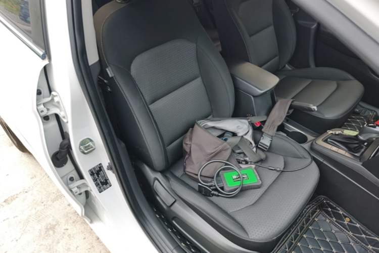 Used Hyundai Elantra (6th Generation / Lingdong) 2018 1.4T Dual-Clutch Xuan Dong · Dynamic Edition Right Front Seat