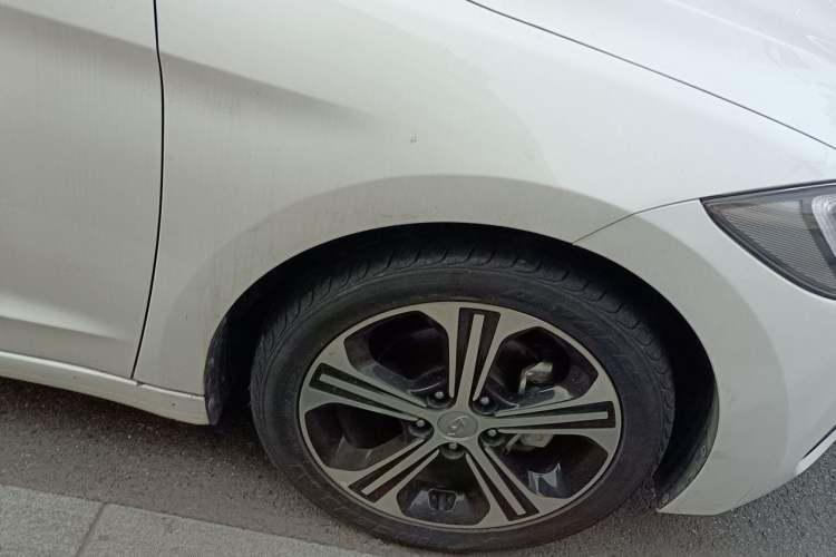 Used Hyundai Elantra (6th Generation / Lingdong) 2018 1.4T Dual-Clutch Xuan Dong · Dynamic Edition Right Front Wheel Hub