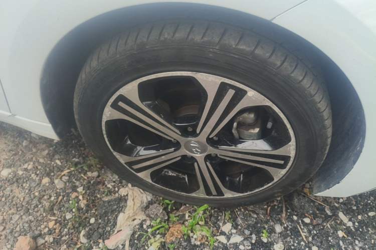 Used Hyundai Elantra (6th Generation / Lingdong) 2018 1.4T Dual-Clutch Xuan Dong · Dynamic Edition Right Front Wheel Hub
