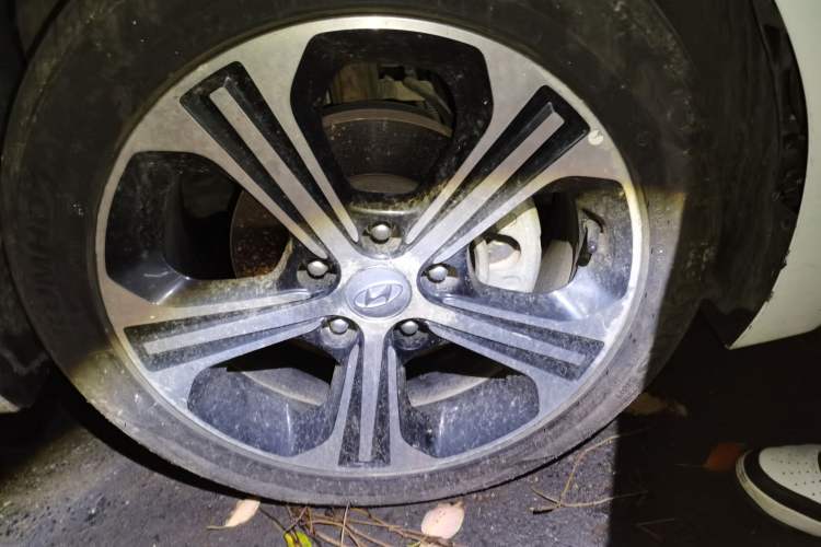 Used Hyundai Elantra (6th Generation / Lingdong) 2018 1.4T Dual-Clutch Xuan Dong · Dynamic Edition Right Front Wheel Hub
