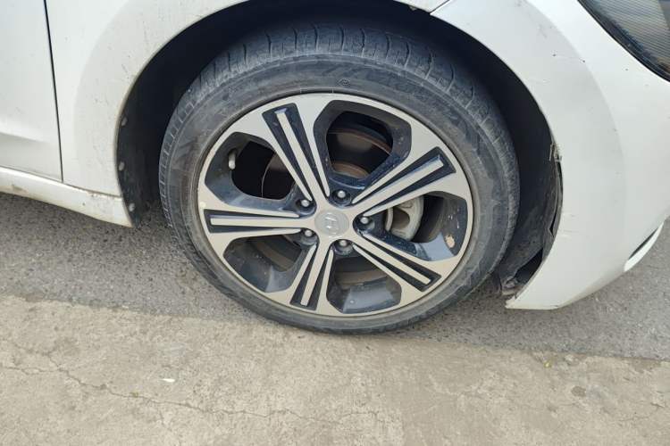 Used Hyundai Elantra (6th Generation / Lingdong) 2018 1.4T Dual-Clutch Xuan Dong · Dynamic Edition Right Front Wheel Hub