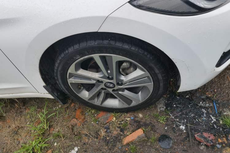 Used Hyundai Elantra (6th Generation / Lingdong) 2018 1.6L Automatic 15th Anniversary Special Edition Right Front Wheel Hub
