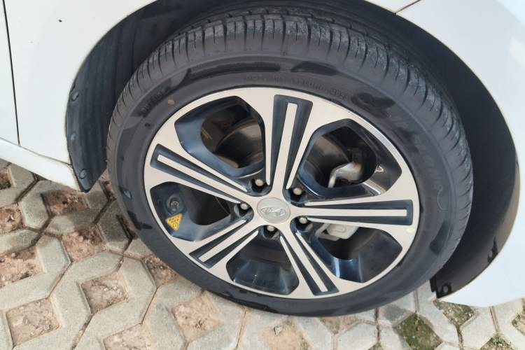 Used Hyundai Elantra (6th Generation / Lingdong) 2018 1.4T Dual-Clutch Xuan Dong · Dynamic Edition Right Front Wheel Hub