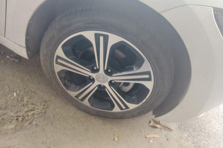 Used Hyundai Elantra (6th Generation / Lingdong) 2018 1.4T Dual-Clutch Xuan Dong · Dynamic Edition Right Front Wheel Hub