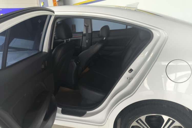 Used Hyundai Elantra (6th Generation / Lingdong) 2018 1.4T Dual-Clutch Xuan Dong · Dynamic Edition Right Rear Seat