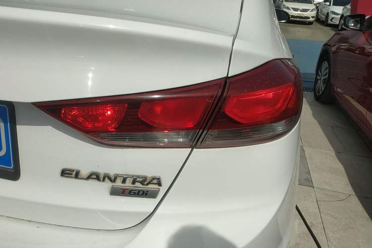 Used Hyundai Elantra (6th Generation / Lingdong) 2018 1.4T Dual-Clutch Xuan Dong · Dynamic Edition Right Rear Taillight