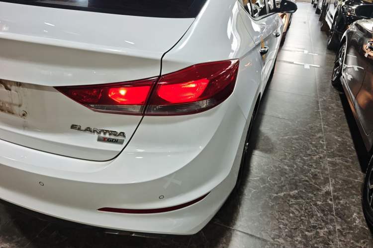 Used Hyundai Elantra (6th Generation / Lingdong) 2018 1.4T Dual-Clutch Xuan Dong · Dynamic Edition Right Rear Taillight