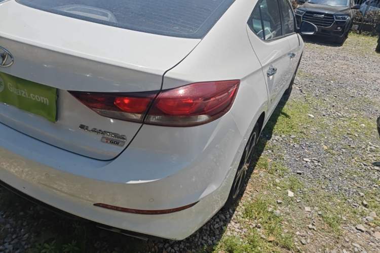 Used Hyundai Elantra (6th Generation / Lingdong) 2018 1.4T Dual-Clutch Xuan Dong · Dynamic Edition Right Rear Taillight