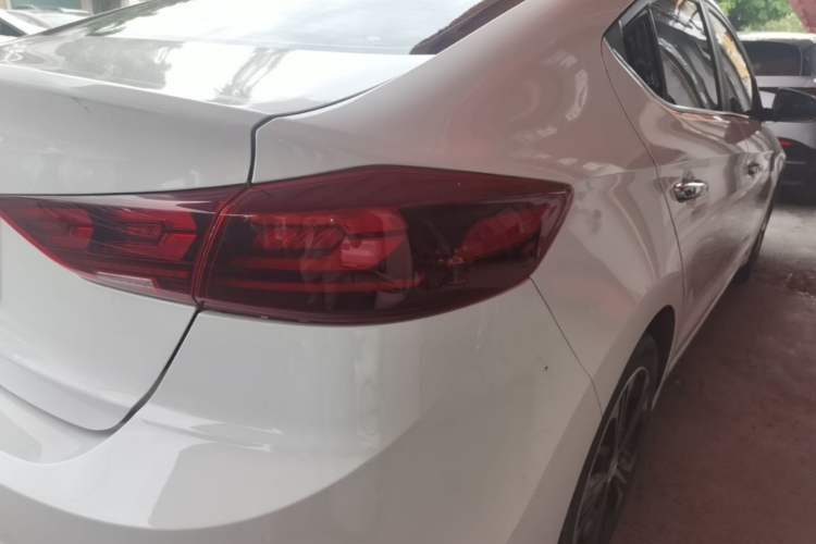 Used Hyundai Elantra (6th Generation / Lingdong) 2018 1.4T Dual-Clutch Xuan Dong · Dynamic Edition Right Rear Taillight