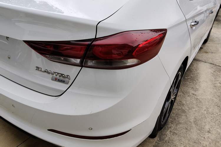 Used Hyundai Elantra (6th Generation / Lingdong) 2018 1.4T Dual-Clutch Xuan Dong · Dynamic Edition Right Rear Taillight