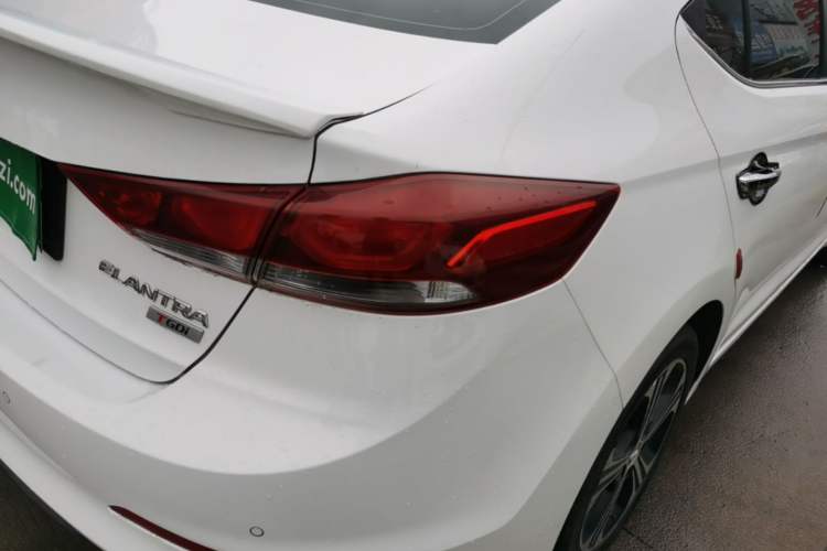 Used Hyundai Elantra (6th Generation / Lingdong) 2018 1.4T Dual-Clutch Xuan Dong · Dynamic Edition Right Rear Taillight