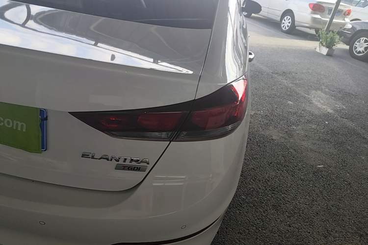 Used Hyundai Elantra (6th Generation / Lingdong) 2018 1.4T Dual-Clutch Xuan Dong · Dynamic Edition Right Rear Taillight