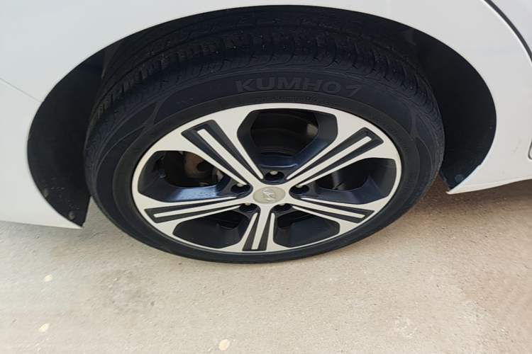 Used Hyundai Elantra (6th Generation / Lingdong) 2018 1.4T Dual-Clutch Xuan Dong · Dynamic Edition Right Rear Wheel Hub