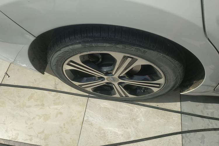 Used Hyundai Elantra (6th Generation / Lingdong) 2018 1.4T Dual-Clutch Xuan Dong · Dynamic Edition Right Rear Wheel Hub