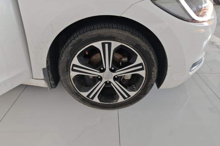 Used Hyundai Elantra (6th Generation / Lingdong) 2018 1.4T Dual-Clutch Xuan Dong · Dynamic Edition Right Rear Wheel Hub