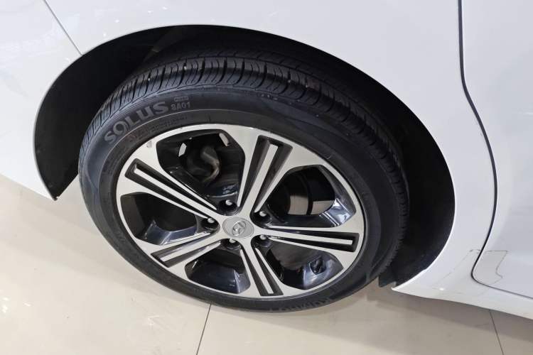 Used Hyundai Elantra (6th Generation / Lingdong) 2018 1.4T Dual-Clutch Xuan Dong · Dynamic Edition Right Rear Wheel Hub