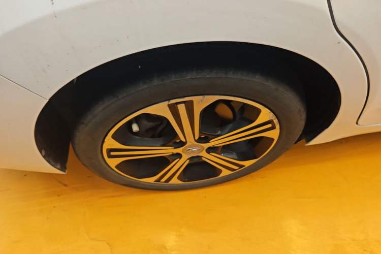 Used Hyundai Elantra (6th Generation / Lingdong) 2018 1.4T Dual-Clutch Xuan Dong · Dynamic Edition Right Rear Wheel Hub