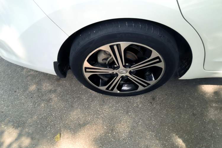Used Hyundai Elantra (6th Generation / Lingdong) 2018 1.4T Dual-Clutch Xuan Dong · Dynamic Edition Right Rear Wheel Hub