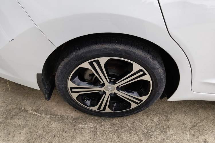 Used Hyundai Elantra (6th Generation / Lingdong) 2018 1.4T Dual-Clutch Xuan Dong · Dynamic Edition Right Rear Wheel Hub