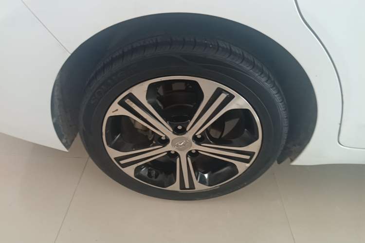Used Hyundai Elantra (6th Generation / Lingdong) 2018 1.4T Dual-Clutch Xuan Dong · Dynamic Edition Right Rear Wheel Hub
