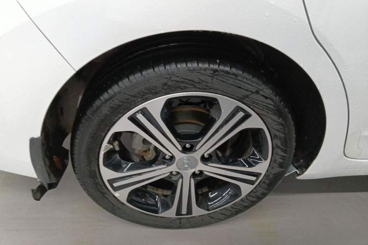 Used Hyundai Elantra (6th Generation / Lingdong) 2018 1.4T Dual-Clutch Xuan Dong · Dynamic Edition Right Rear Wheel Hub