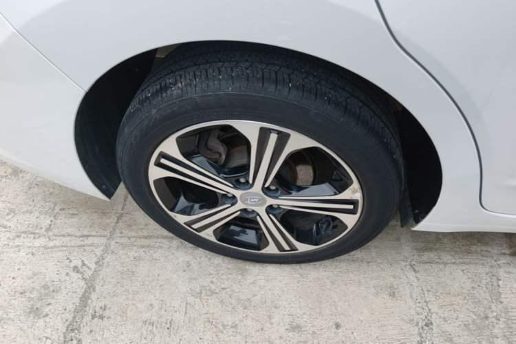 Used Hyundai Elantra (6th Generation / Lingdong) 2018 1.4T Dual-Clutch Xuan Dong · Dynamic Edition Right Rear Wheel Hub