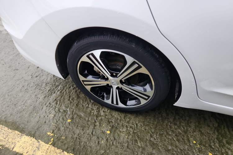 Used Hyundai Elantra (6th Generation / Lingdong) 2018 1.4T Dual-Clutch Xuan Dong · Dynamic Edition Right Rear Wheel Hub