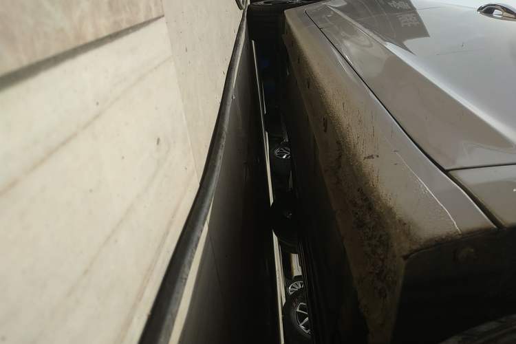 Used Hyundai Elantra (6th Generation / Lingdong) 2018 1.4T Dual-Clutch Xuan Dong · Dynamic Edition Right Side Sill