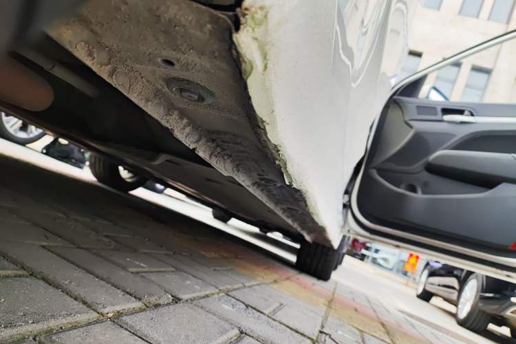 Used Hyundai Elantra (6th Generation / Lingdong) 2018 1.6L Automatic 15th Anniversary Special Edition Right Side Sill