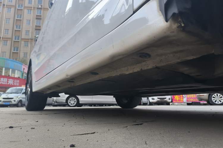 Used Hyundai Elantra (6th Generation / Lingdong) 2018 1.4T Dual-Clutch Xuan Dong · Dynamic Edition Right Side Sill