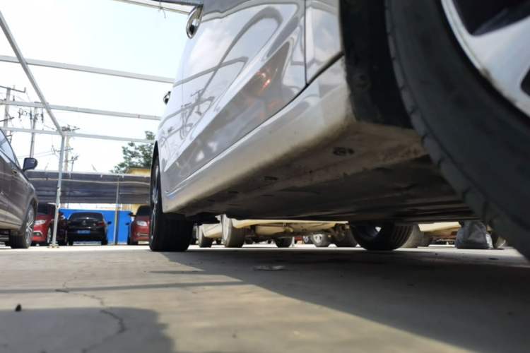 Used Hyundai Elantra (6th Generation / Lingdong) 2018 1.4T Dual-Clutch Xuan Dong · Dynamic Edition Right Side Sill