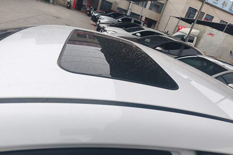 Used Hyundai Elantra (6th Generation / Lingdong) 2018 1.6L Automatic 15th Anniversary Special Edition Roof