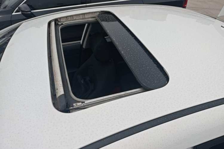 Used Hyundai Elantra (6th Generation / Lingdong) 2018 1.4T Dual-Clutch Xuan Dong · Dynamic Edition Roof
