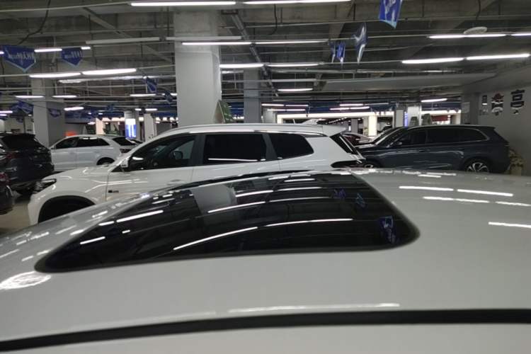 Used Hyundai Elantra (6th Generation / Lingdong) 2018 1.4T Dual-Clutch Xuan Dong · Dynamic Edition Roof
