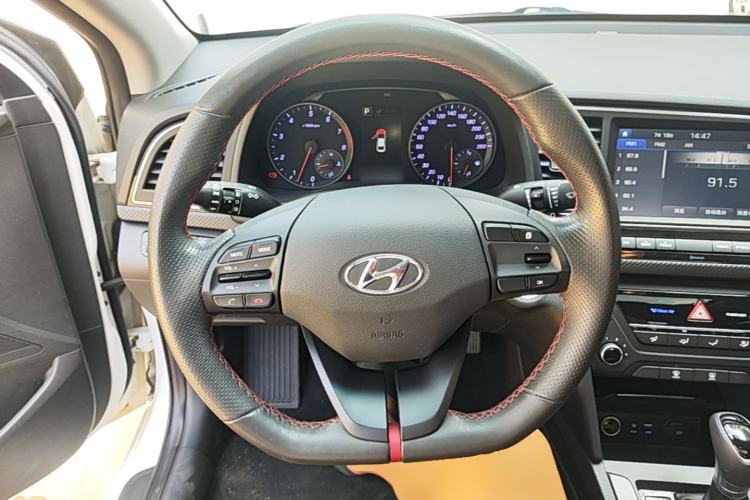 Used Hyundai Elantra (6th Generation / Lingdong) 2018 1.4T Dual-Clutch Xuan Dong · Dynamic Edition Steering Wheel