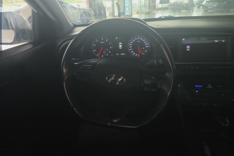 Used Hyundai Elantra (6th Generation / Lingdong) 2018 1.4T Dual-Clutch Xuan Dong · Dynamic Edition Steering Wheel