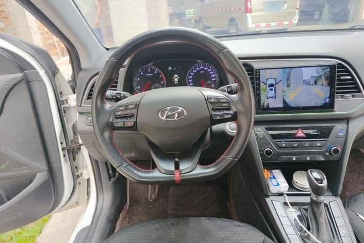 Used Hyundai Elantra (6th Generation / Lingdong) 2018 1.4T Dual-Clutch Xuan Dong · Dynamic Edition Steering Wheel