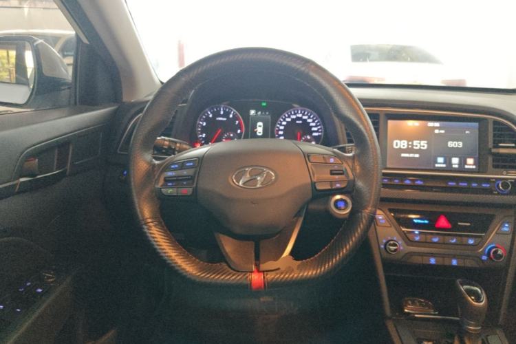 Used Hyundai Elantra (6th Generation / Lingdong) 2018 1.4T Dual-Clutch Xuan Dong · Dynamic Edition Steering Wheel