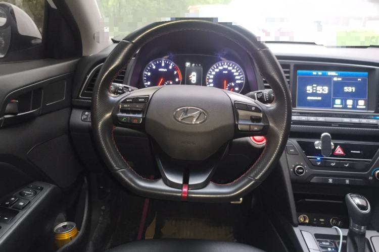 Used Hyundai Elantra (6th Generation / Lingdong) 2018 1.4T Dual-Clutch Xuan Dong · Dynamic Edition Steering Wheel
