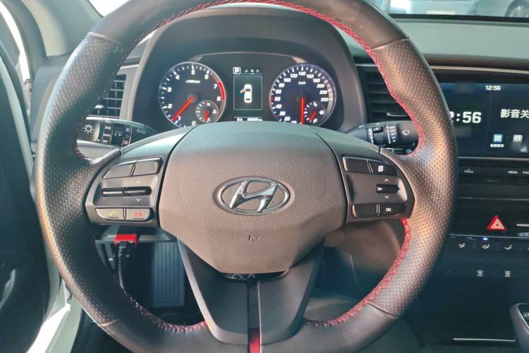 Used Hyundai Elantra (6th Generation / Lingdong) 2018 1.4T Dual-Clutch Xuan Dong · Dynamic Edition Steering Wheel