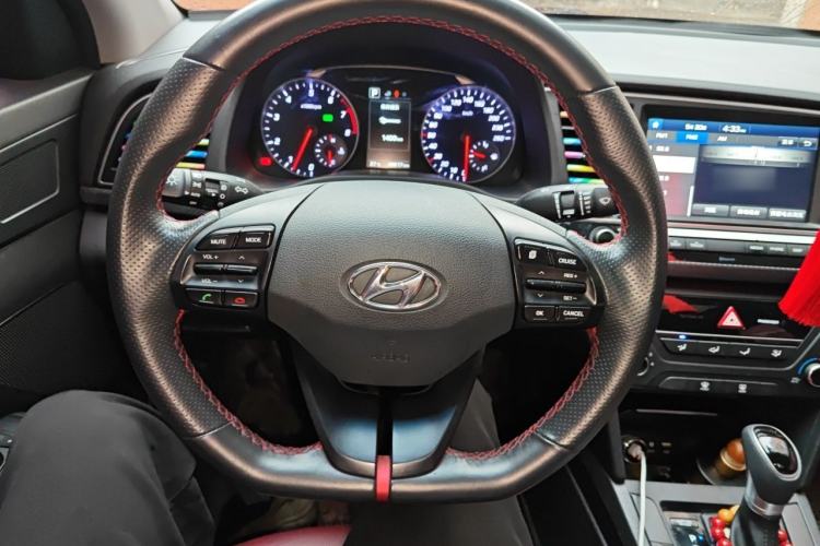 Used Hyundai Elantra (6th Generation / Lingdong) 2018 1.4T Dual-Clutch Xuan Dong · Dynamic Edition Steering Wheel